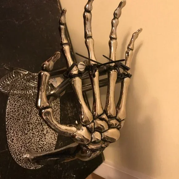 NEW POTTERY BARN SKELETON HAND BARWARE BAR TOOLS SET HALLOWEEN
